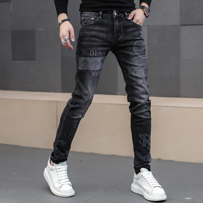 Jeans Pretos Slim Fit Masculinos - Moda High Street em Denim Estampado.