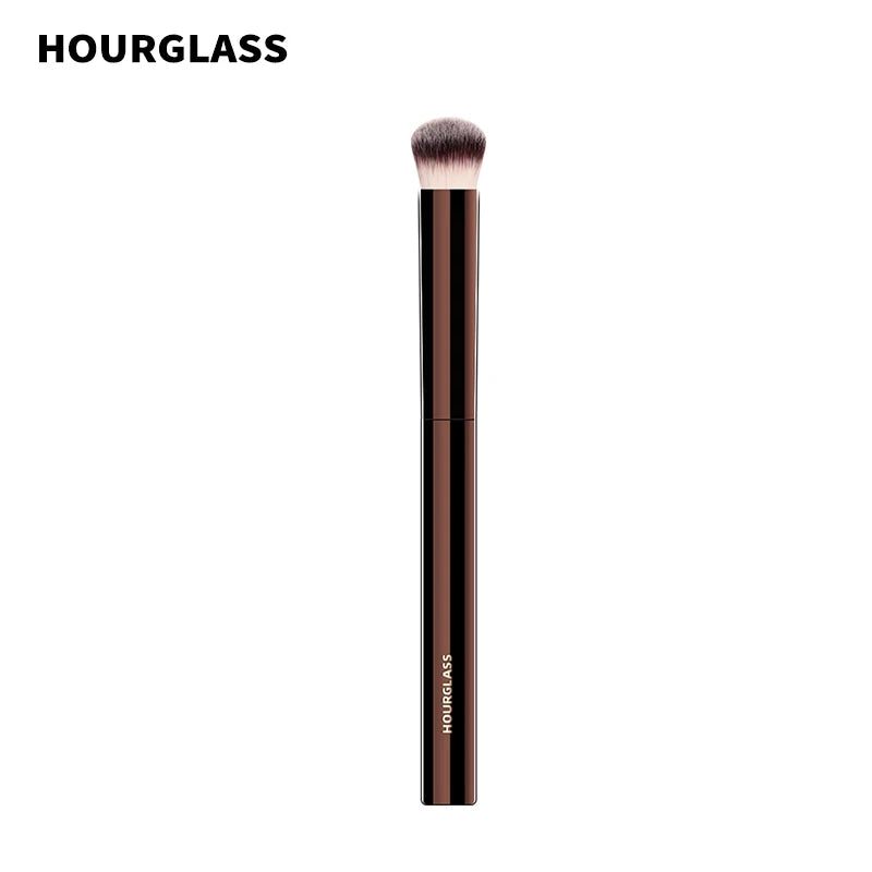Pincel de Maquiagem Hourglass – Pincel de Corretivo Vanish Seamless Finish com Cerdas Macias e Design Elegante